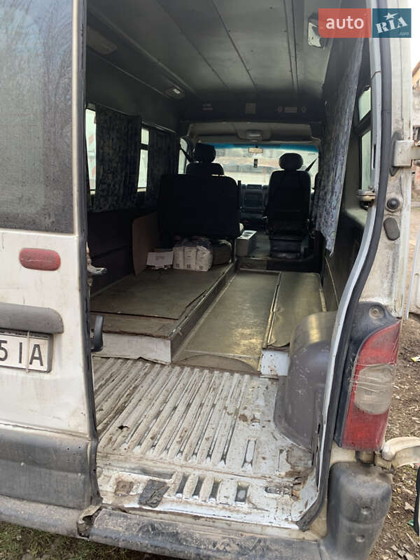 Грузовой фургон Renault Master 2001 в Мукачево