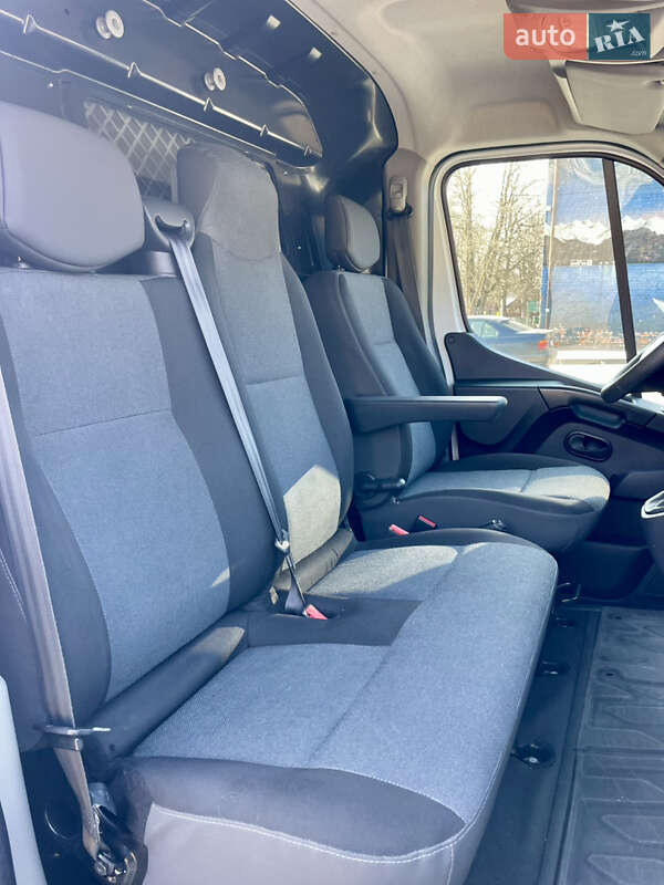Грузовой фургон Renault Master 2020 в Луцке