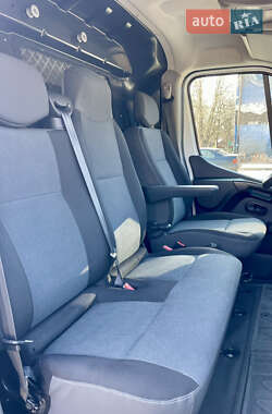 Вантажний фургон Renault Master 2020 в 