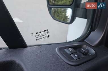 Грузовой фургон Renault Master 2018 в 