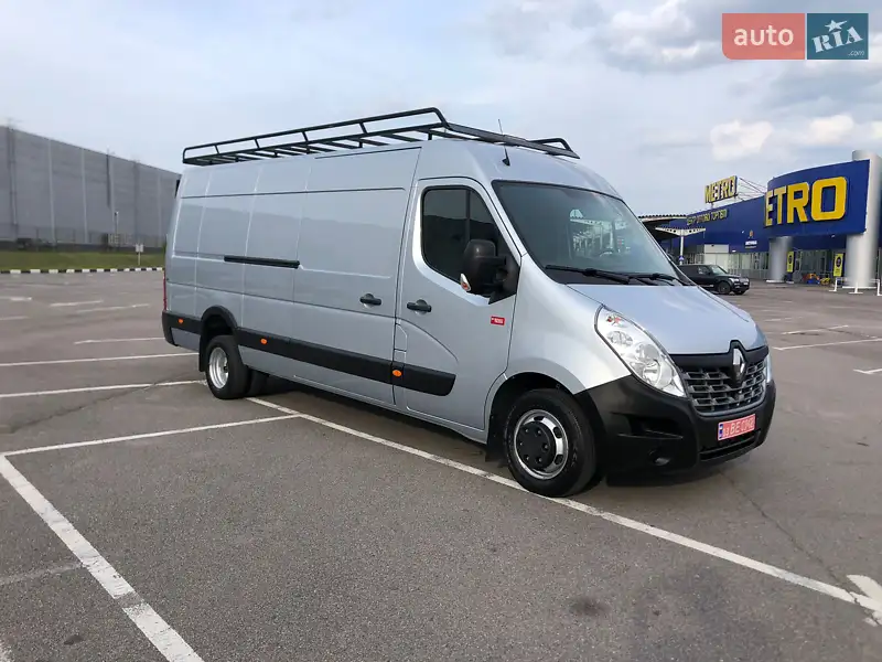 Грузовой фургон Renault Master 2018 в 