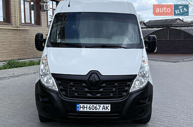 Грузопассажирский фургон Renault Master 2016 в 