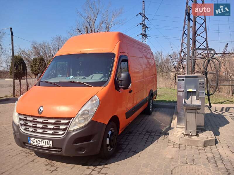 Грузовой фургон Renault Master 2013 в Кривом Роге