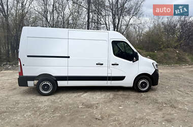 Грузовой фургон Renault Master 2020 в 