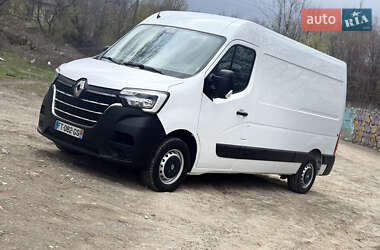 Грузовой фургон Renault Master 2020 в 