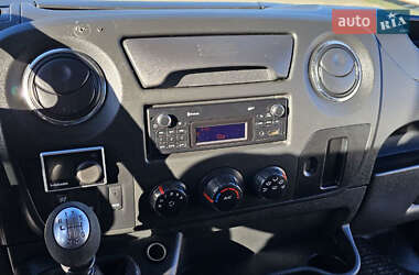 Грузовой фургон Renault Master 2018 в 