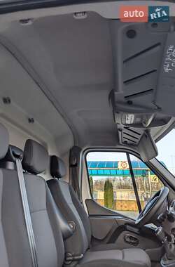 Грузовой фургон Renault Master 2020 в 