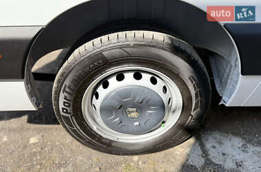 Грузовой фургон Renault Master 2020 в 
