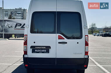 Грузовой фургон Renault Master 2016 в 