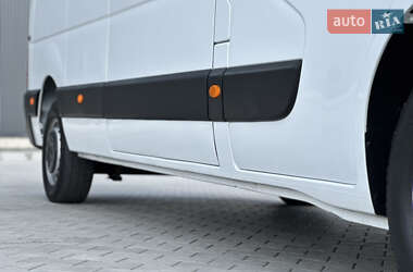 Вантажний фургон Renault Master 2021 в 
