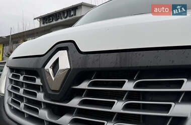 Грузовой фургон Renault Master 2017 в 