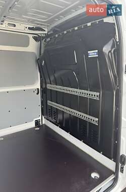 Грузовой фургон Renault Master 2021 в 
