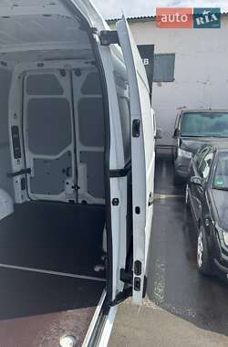 Грузовой фургон Renault Master 2021 в 