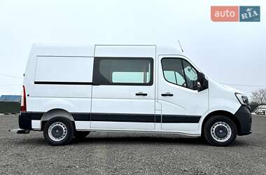 Грузовой фургон Renault Master 2021 в 