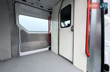 Грузовой фургон Renault Master 2021 в 