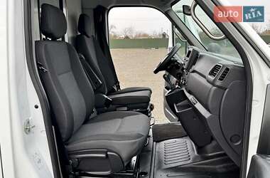 Грузовой фургон Renault Master 2021 в 