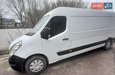 Грузовой фургон Renault Master 2011 в 
