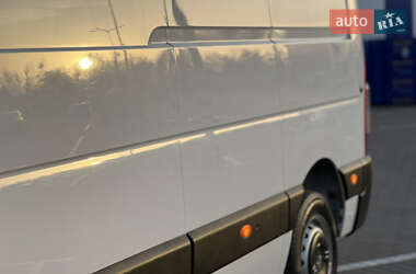 Вантажний фургон Renault Master 2021 в 