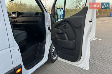 Вантажний фургон Renault Master 2021 в 