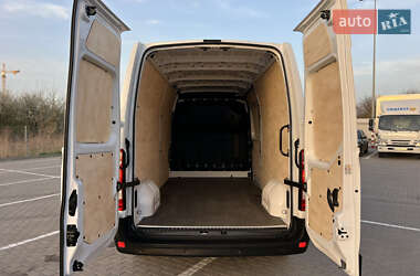 Вантажний фургон Renault Master 2021 в 
