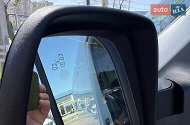 Вантажний фургон Renault Master 2020 в 