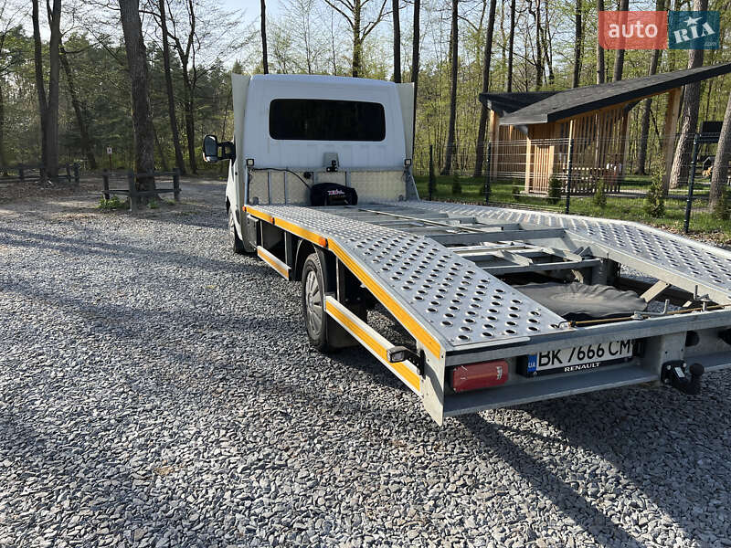 Автовоз Renault Master 2012 в Бродах