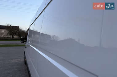 Вантажний фургон Renault Master 2021 в 