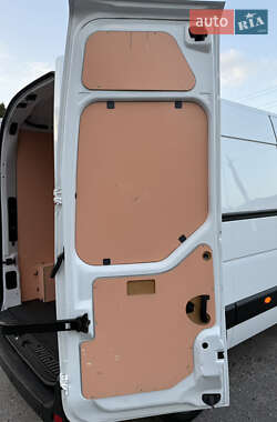 Вантажний фургон Renault Master 2021 в 