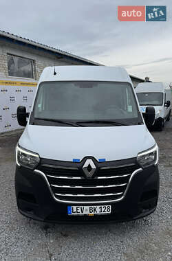 Грузовой фургон Renault Master 2020 в 