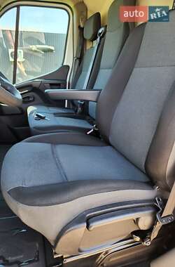 Вантажний фургон Renault Master 2018 в 