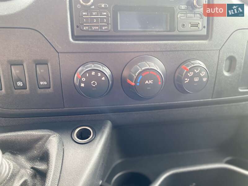Вантажний фургон Renault Master 2018 в Хусті
