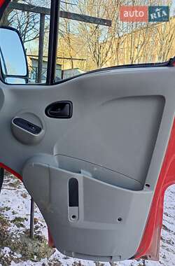 Грузовой фургон Renault Master 2005 в 