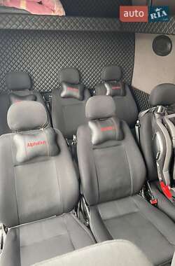 Микроавтобус Renault Master 2015 в  фото 11 Микроавтобус Renault Master 2015 в