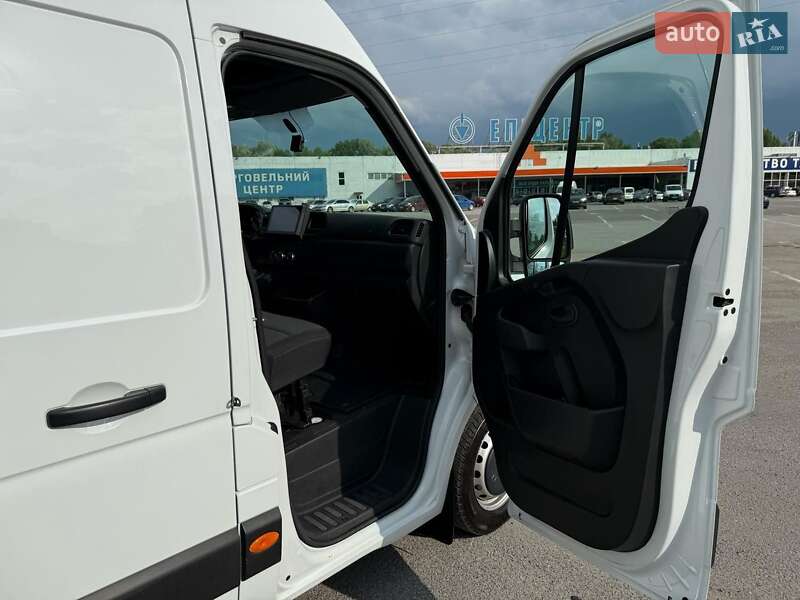 Вантажний фургон Renault Master 2023 в Ужгороді фото 58 Вантажний фургон Renault Master 2023 в Ужгороді