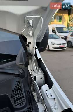 Грузовой фургон Renault Master 2020 в 