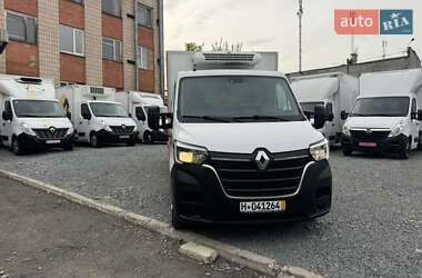 Другие грузовики Renault Master 2022 в 