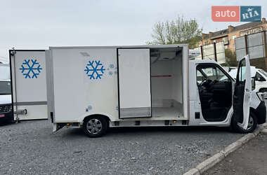 Другие грузовики Renault Master 2022 в 