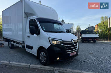 Грузовой фургон Renault Master 2022 в 