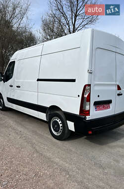 Грузовой фургон Renault Master 2019 в 
