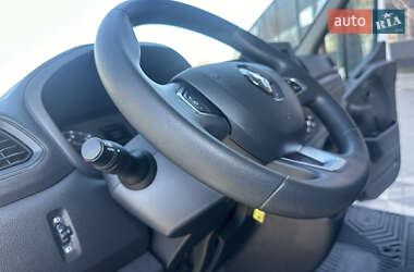 Грузовой фургон Renault Master 2021 в 