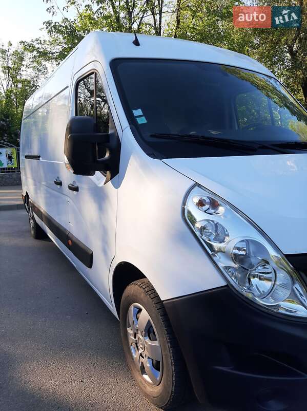 Грузовой фургон Renault Master 2018 в Полтаве