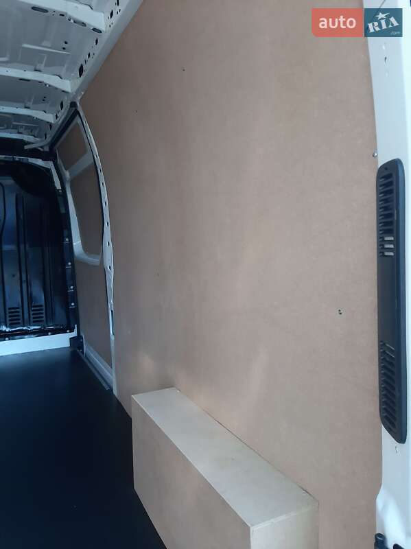 Грузовой фургон Renault Master 2018 в Полтаве