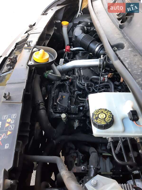 Грузовой фургон Renault Master 2018 в Полтаве