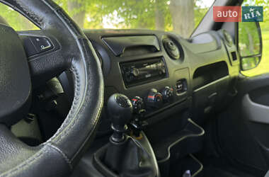 Грузовой фургон Renault Master 2010 в 