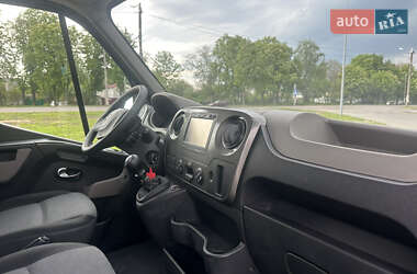 Вантажний фургон Renault Master 2017 в 