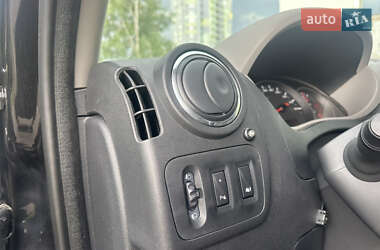 Вантажний фургон Renault Master 2017 в 