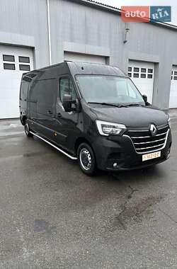 Грузовой фургон Renault Master 2021 в 
