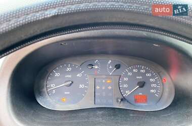 Вантажний фургон Renault Master 2003 в 