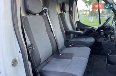 Вантажний фургон Renault Master 2016 в 