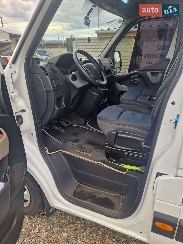 Вантажний фургон Renault Master 2018 в Черкасах